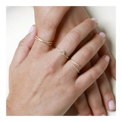 Anel Zircões Brancos Cruzados