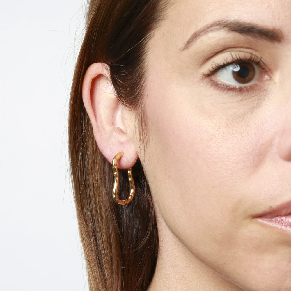 Brinco Martelé em Aço Inox