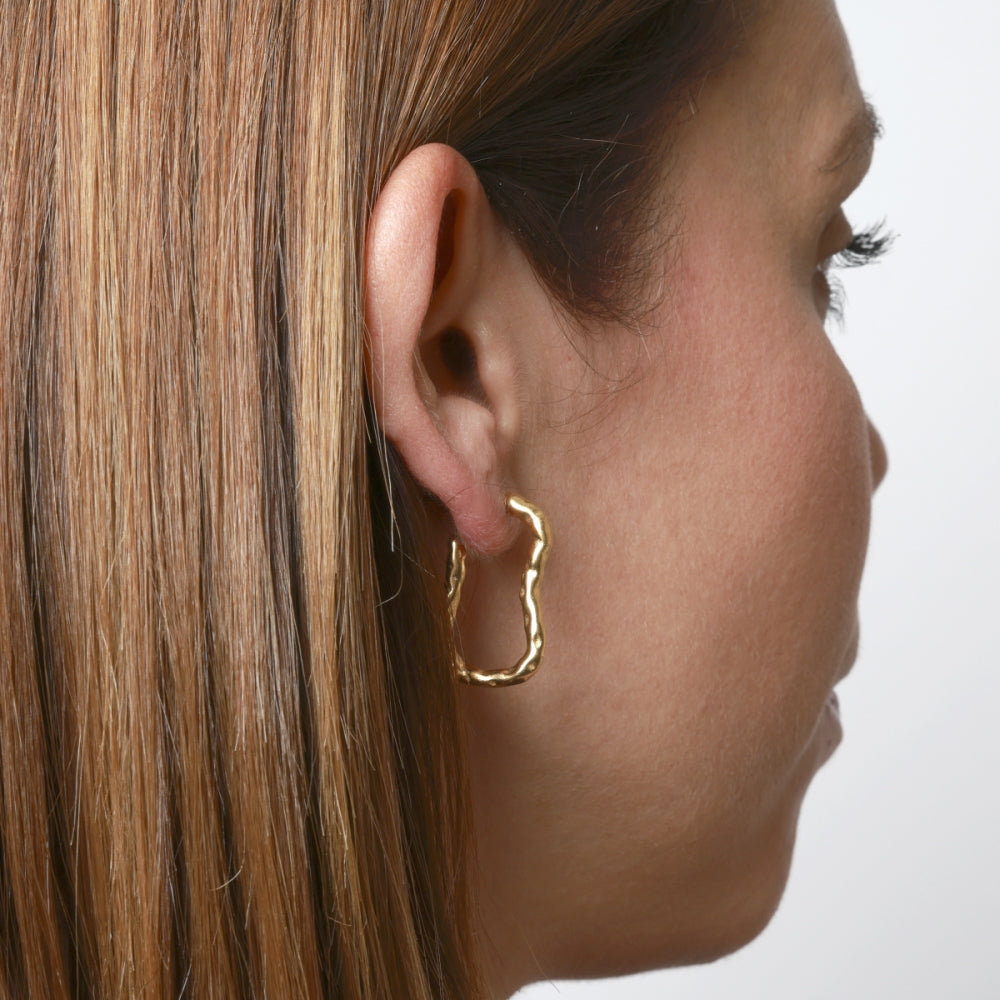 Brinco Martelé em Aço Inox