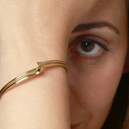 Pulseira Elegância Dourada